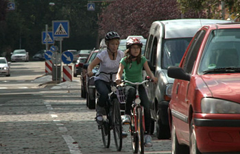 Aus dem Film: Kinder im Straßenverkehr
